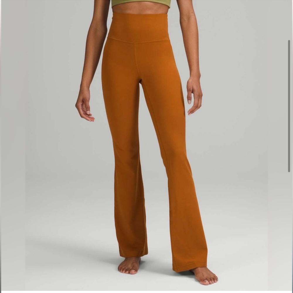 Lululemon Groove SHR Flared Pant Nulu size 10 Butternut Brown